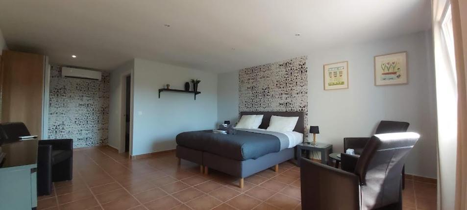 B&B La Puerta Del Sueno Calig Ngoại thất bức ảnh